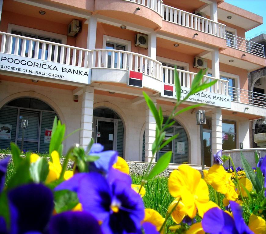 Montesun Residence Herceg Novi Buitenkant foto