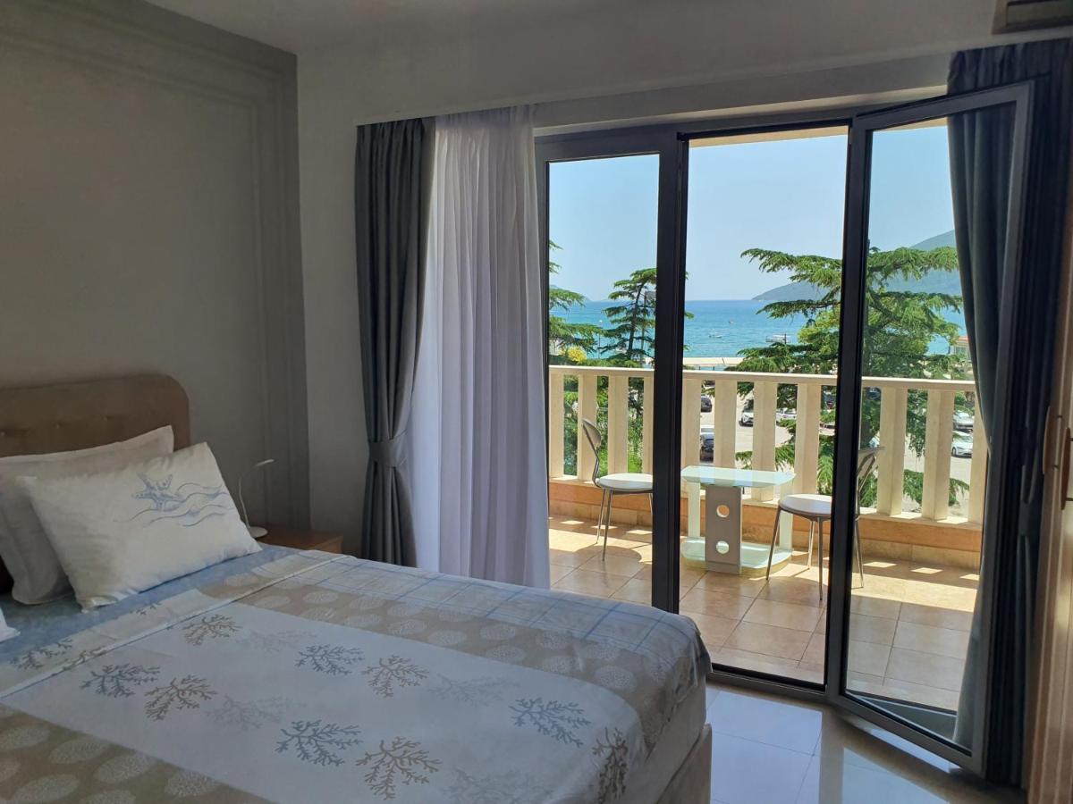 Montesun Residence Herceg Novi Buitenkant foto