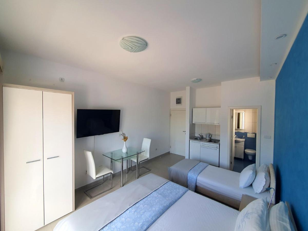 Montesun Residence Herceg Novi Buitenkant foto