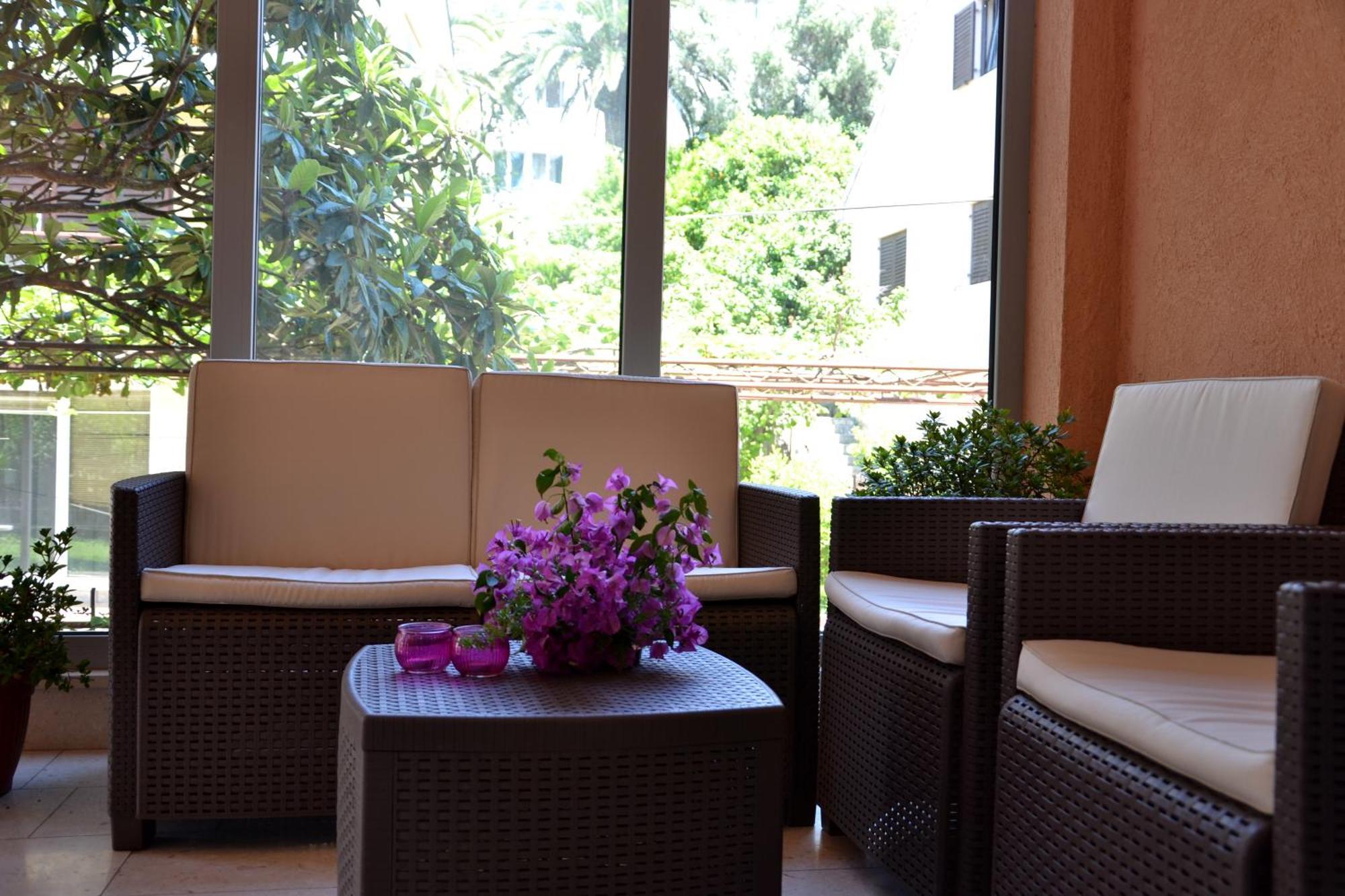 Montesun Residence Herceg Novi Buitenkant foto