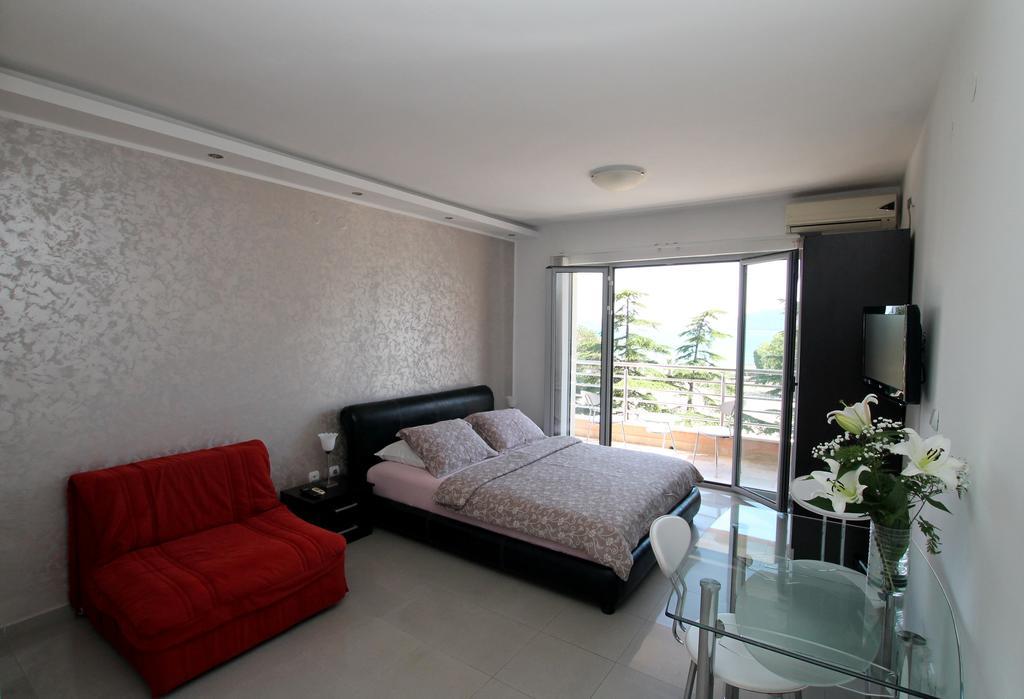 Montesun Residence Herceg Novi Buitenkant foto